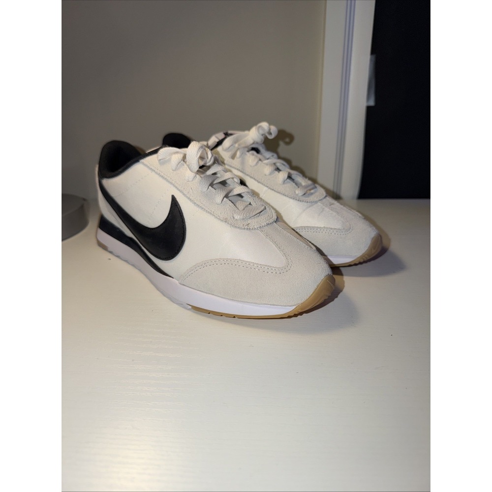 Nike PACIFIC Women's White Black HM4771-105 Athletic Sneaker Shoes 9.5W